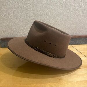 Akubra Dark Brown Fedora